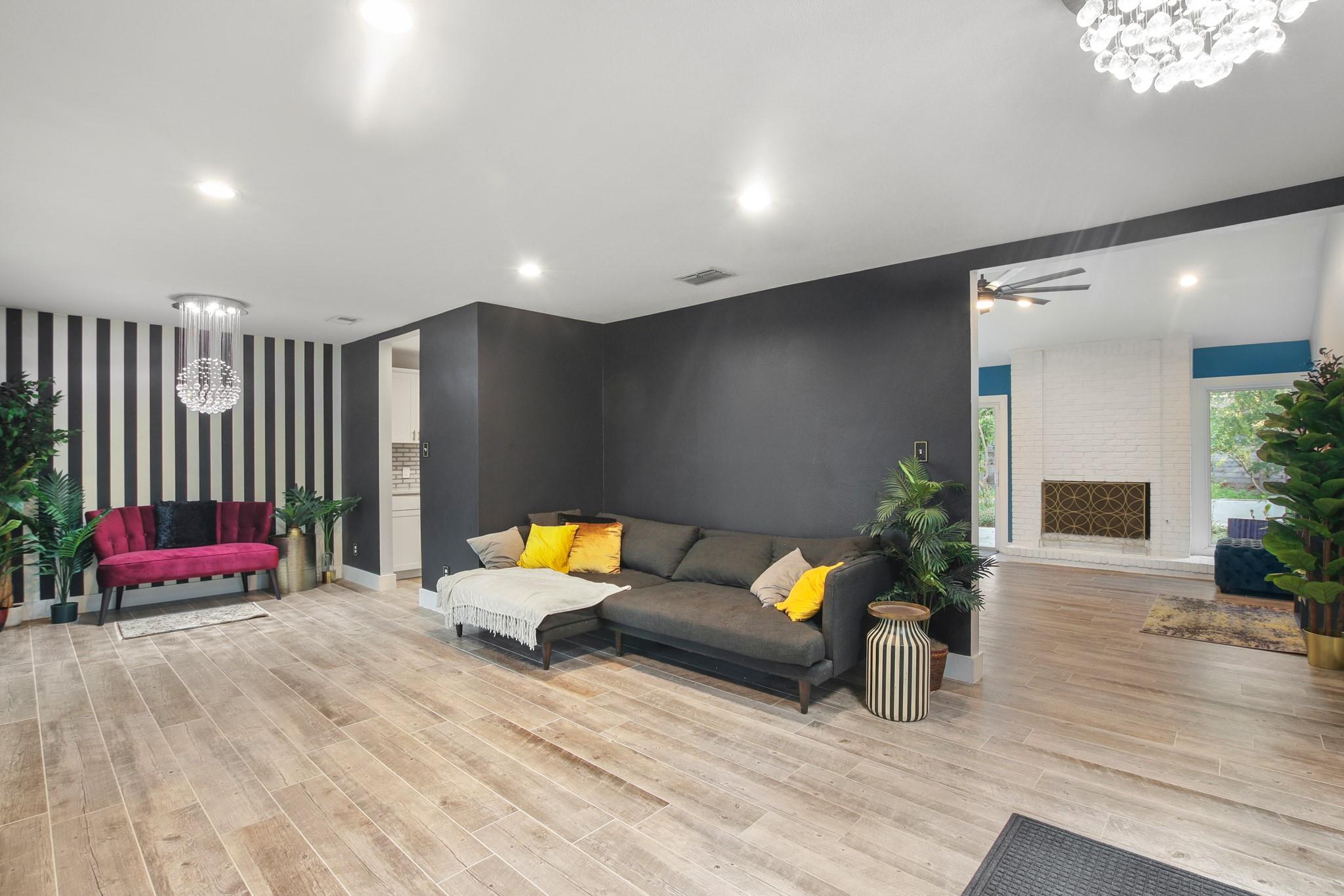 10129 Aspen St, Austin, TX 78758