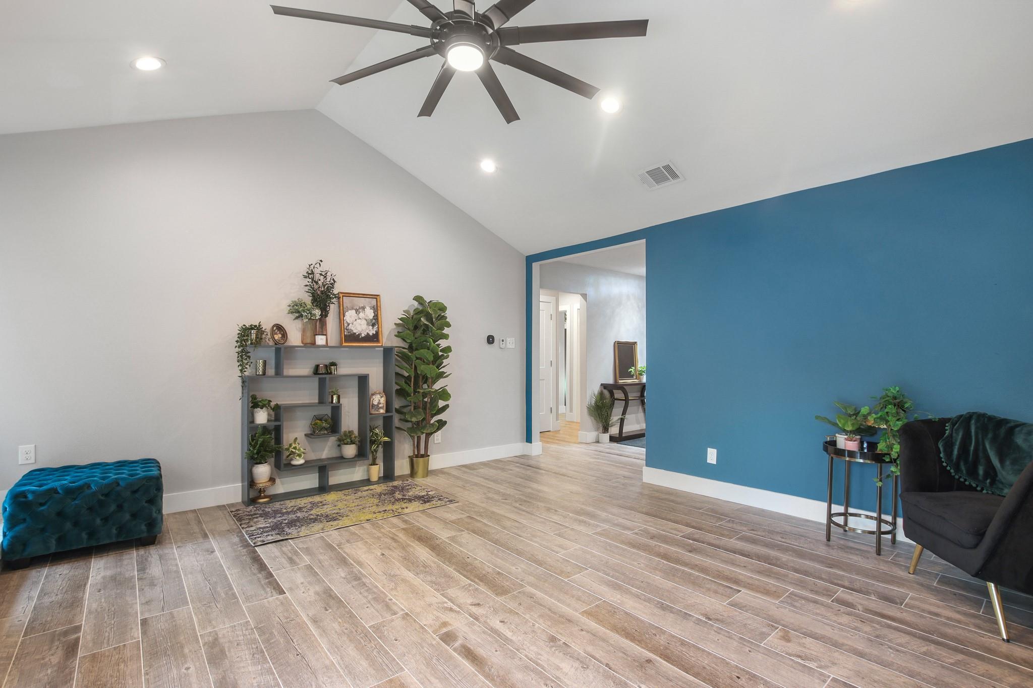 10129 Aspen St, Austin, TX 78758