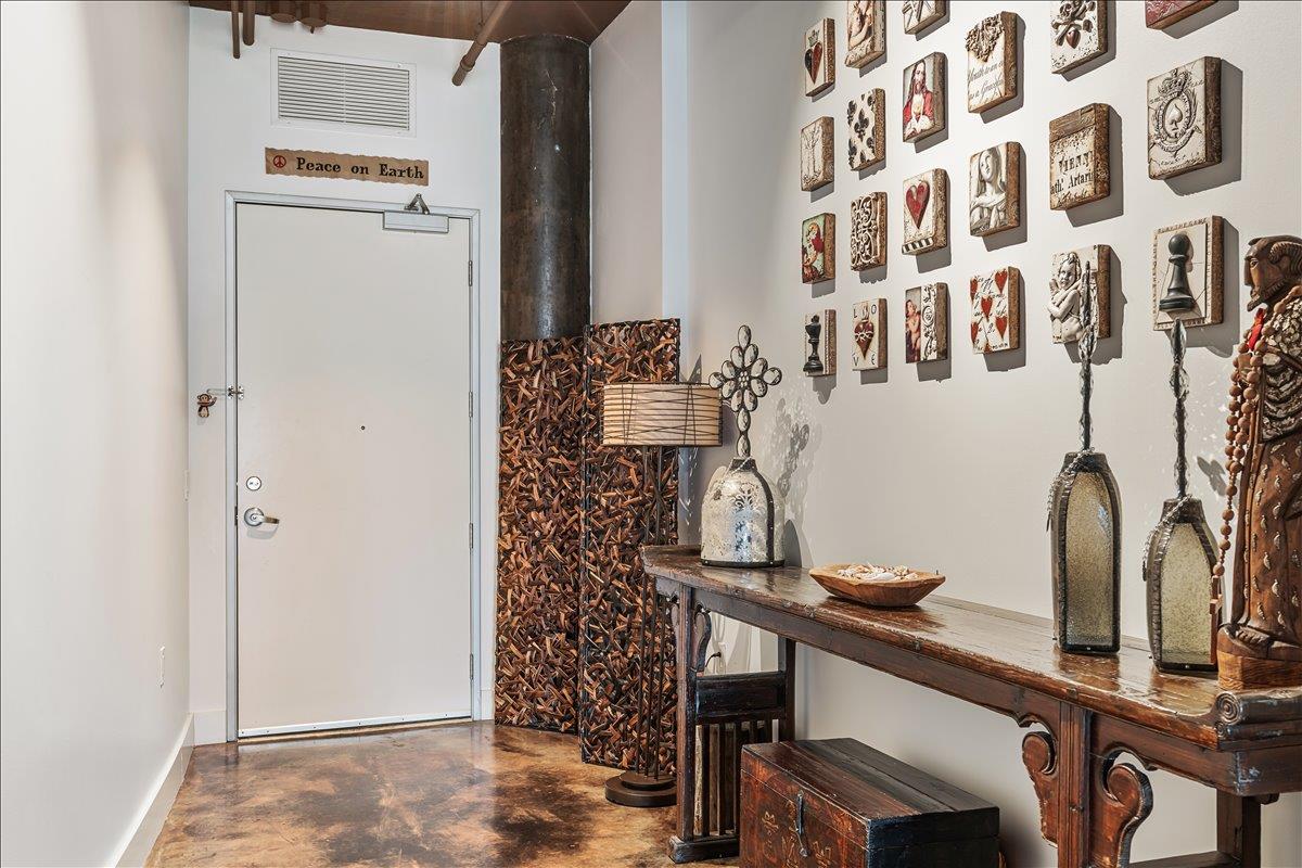 311 W 5TH St # 703, Austin, TX 78701