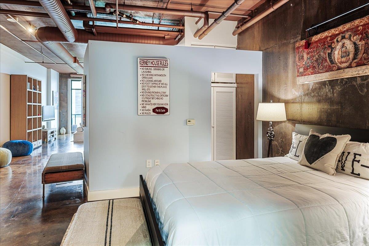 311 W 5TH St # 703, Austin, TX 78701