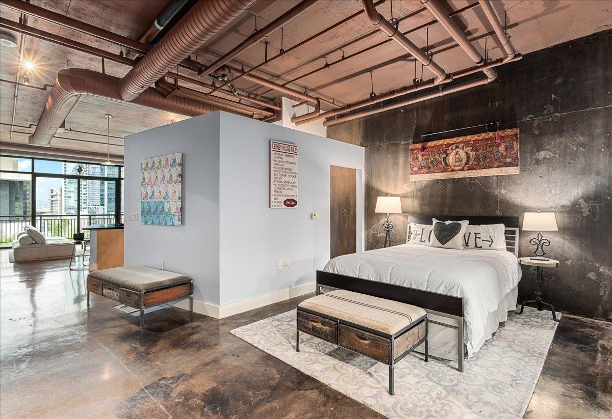 311 W 5TH St # 703, Austin, TX 78701