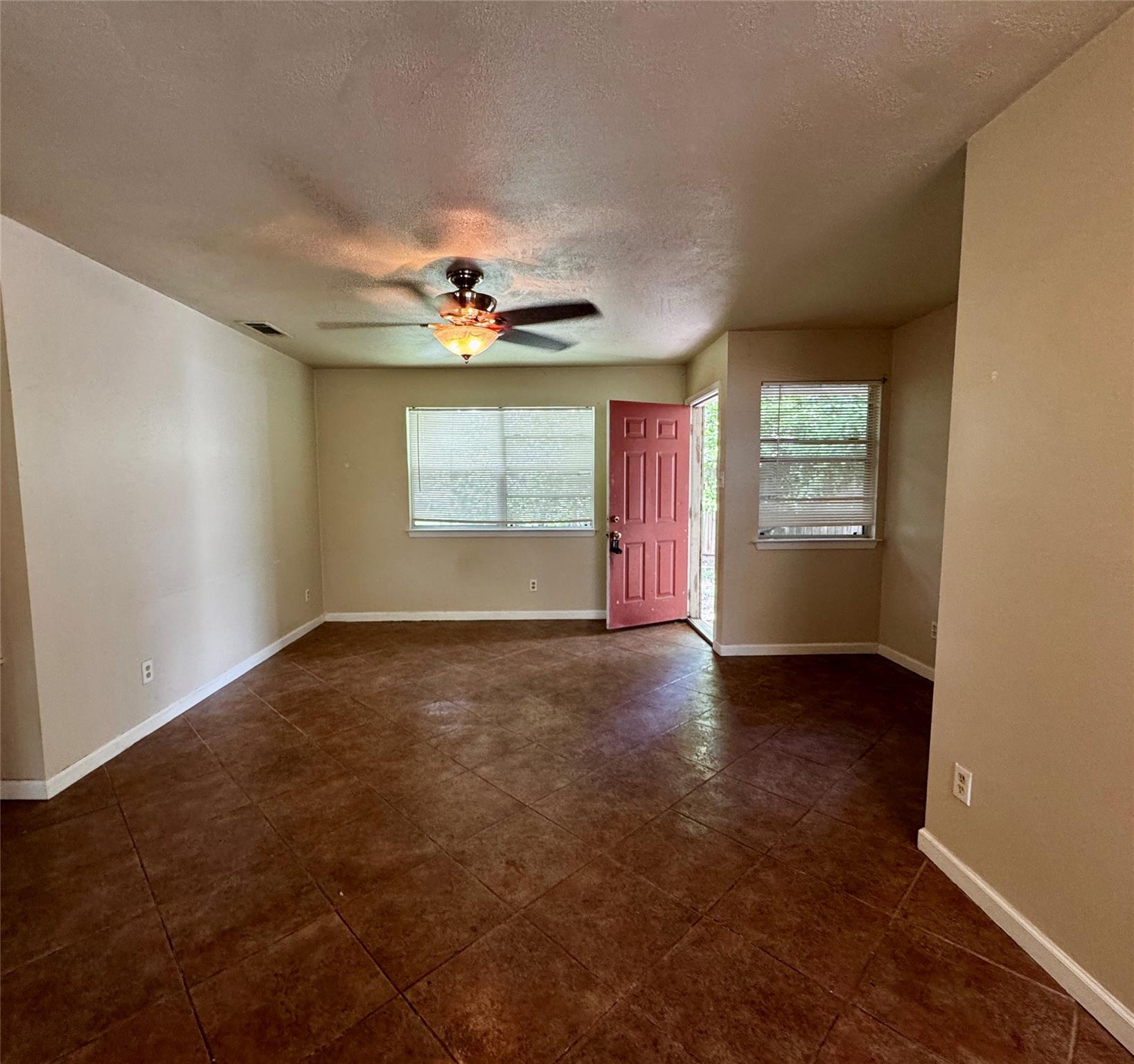 8013 Lazy Ln # B, Austin, TX 78757