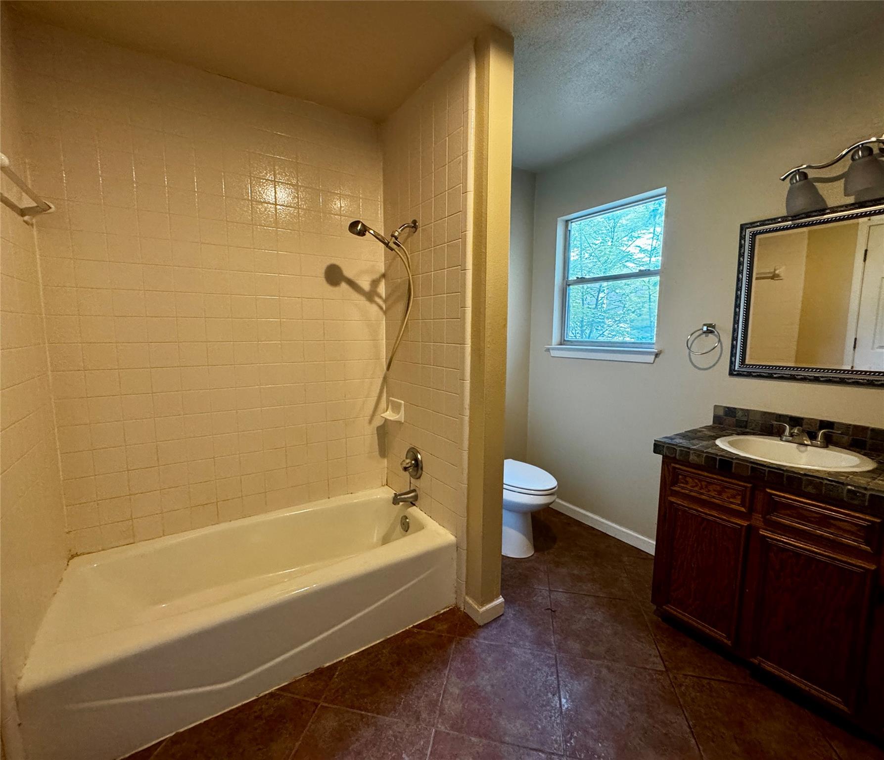 8013 Lazy Ln # B, Austin, TX 78757