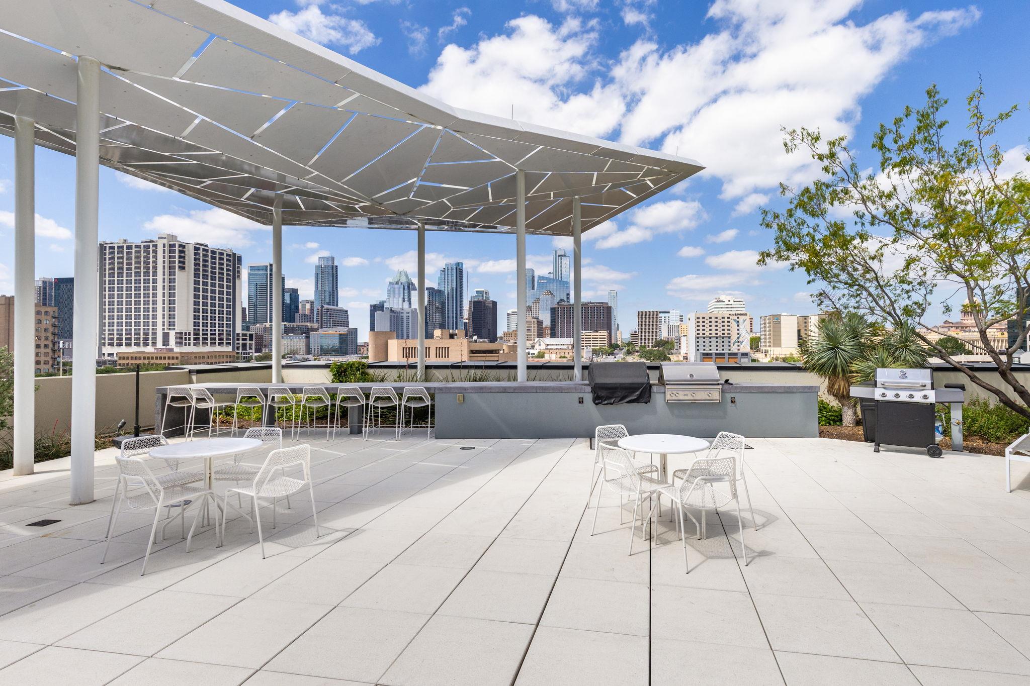 800 Embassy Dr # 113, Austin, TX 78702