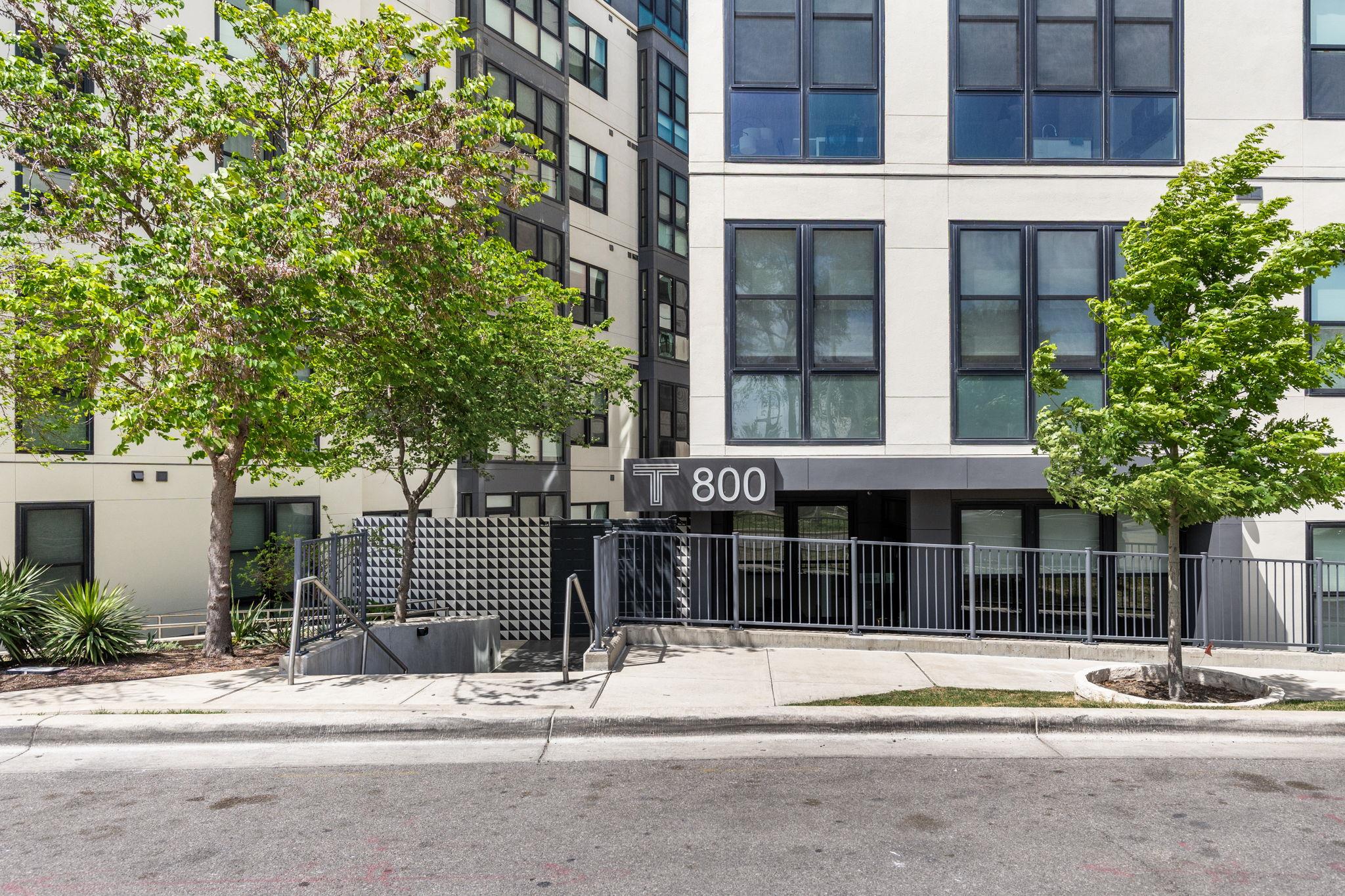 800 Embassy Dr # 113, Austin, TX 78702