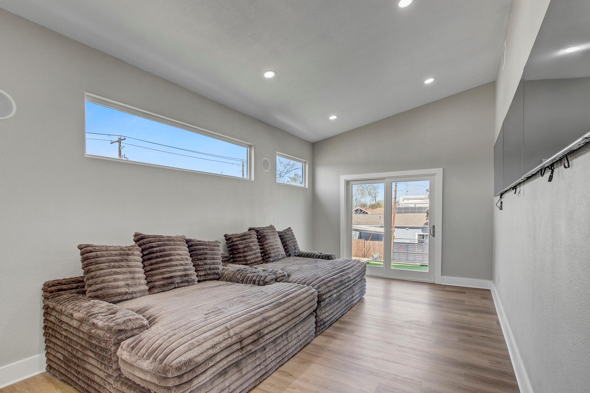 4703 Louis Ave # A, Austin, TX 78721