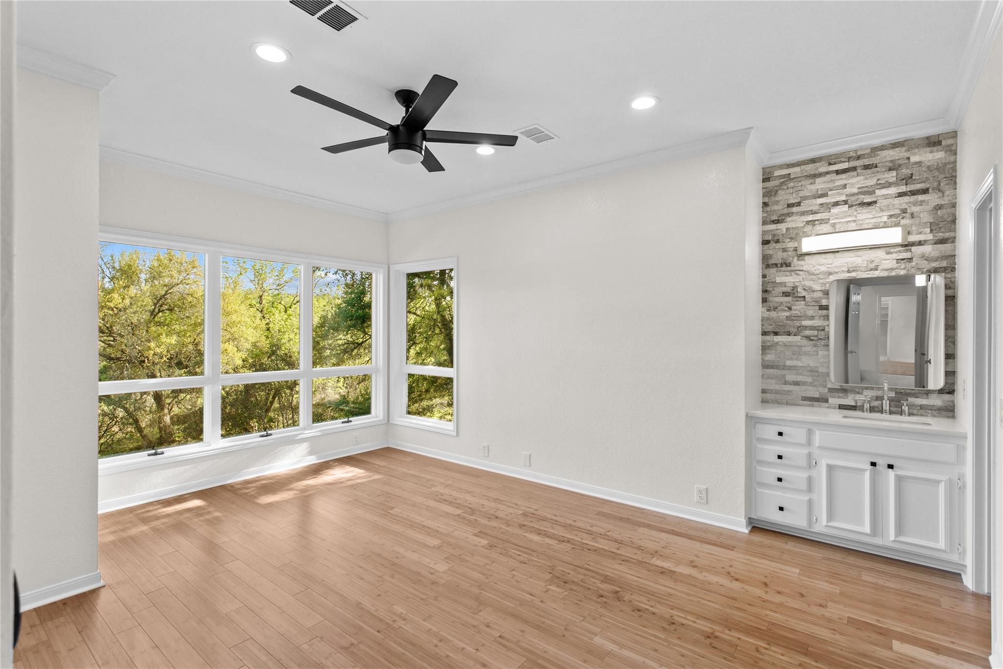 15407 Fitzhugh Pl, Dripping Springs, TX 78620