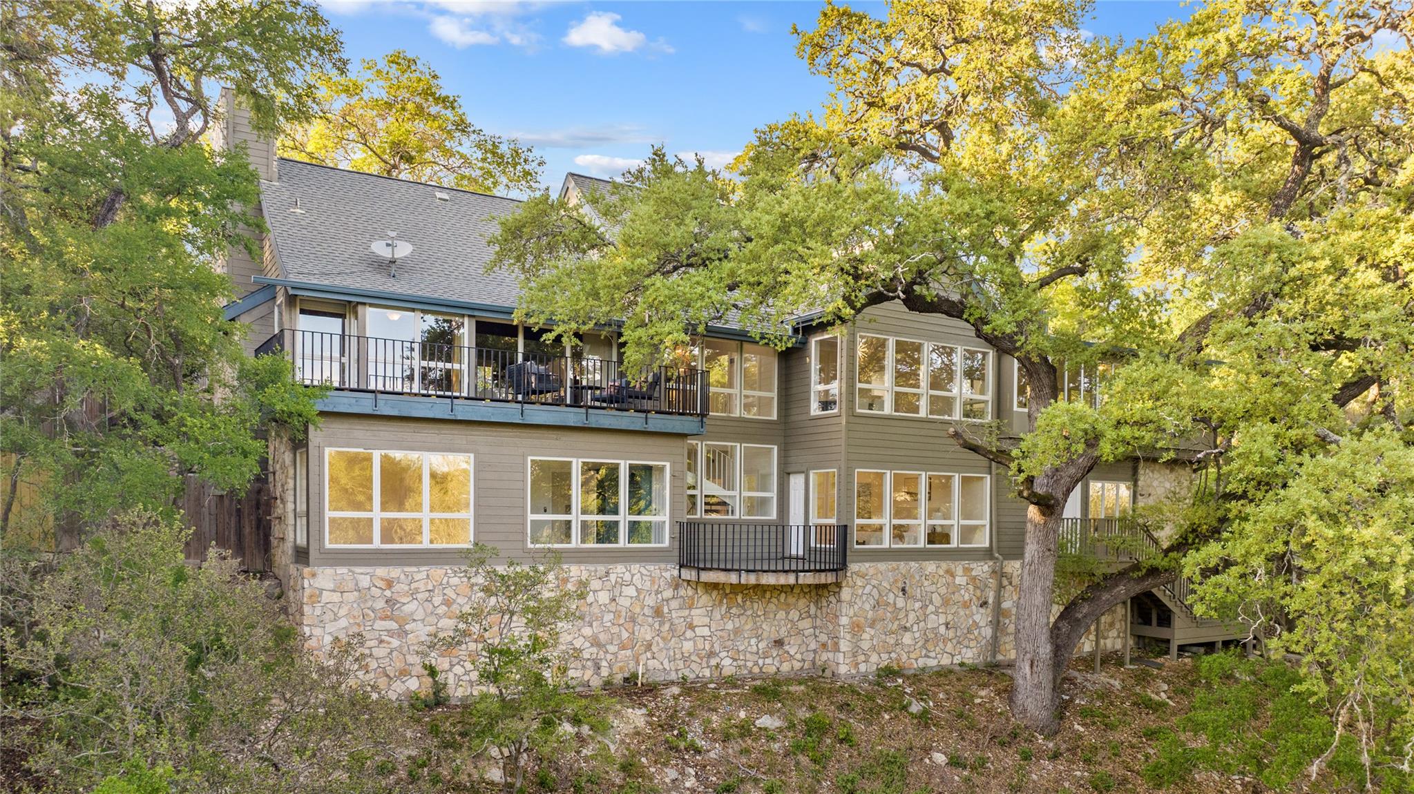 15407 Fitzhugh Pl, Dripping Springs, TX 78620