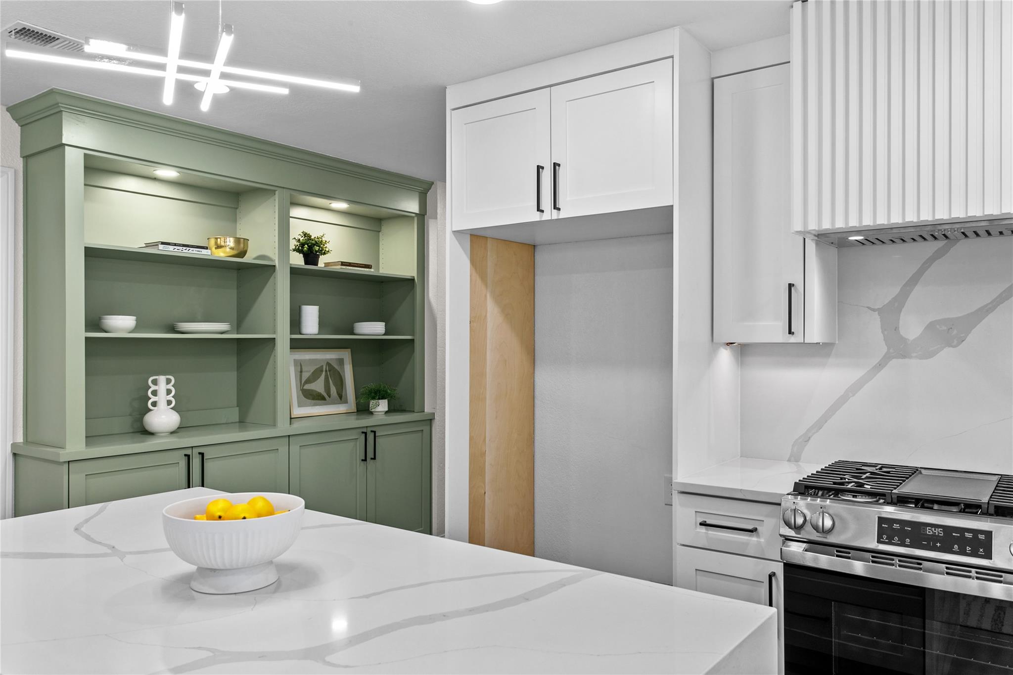 15407 Fitzhugh Pl, Dripping Springs, TX 78620