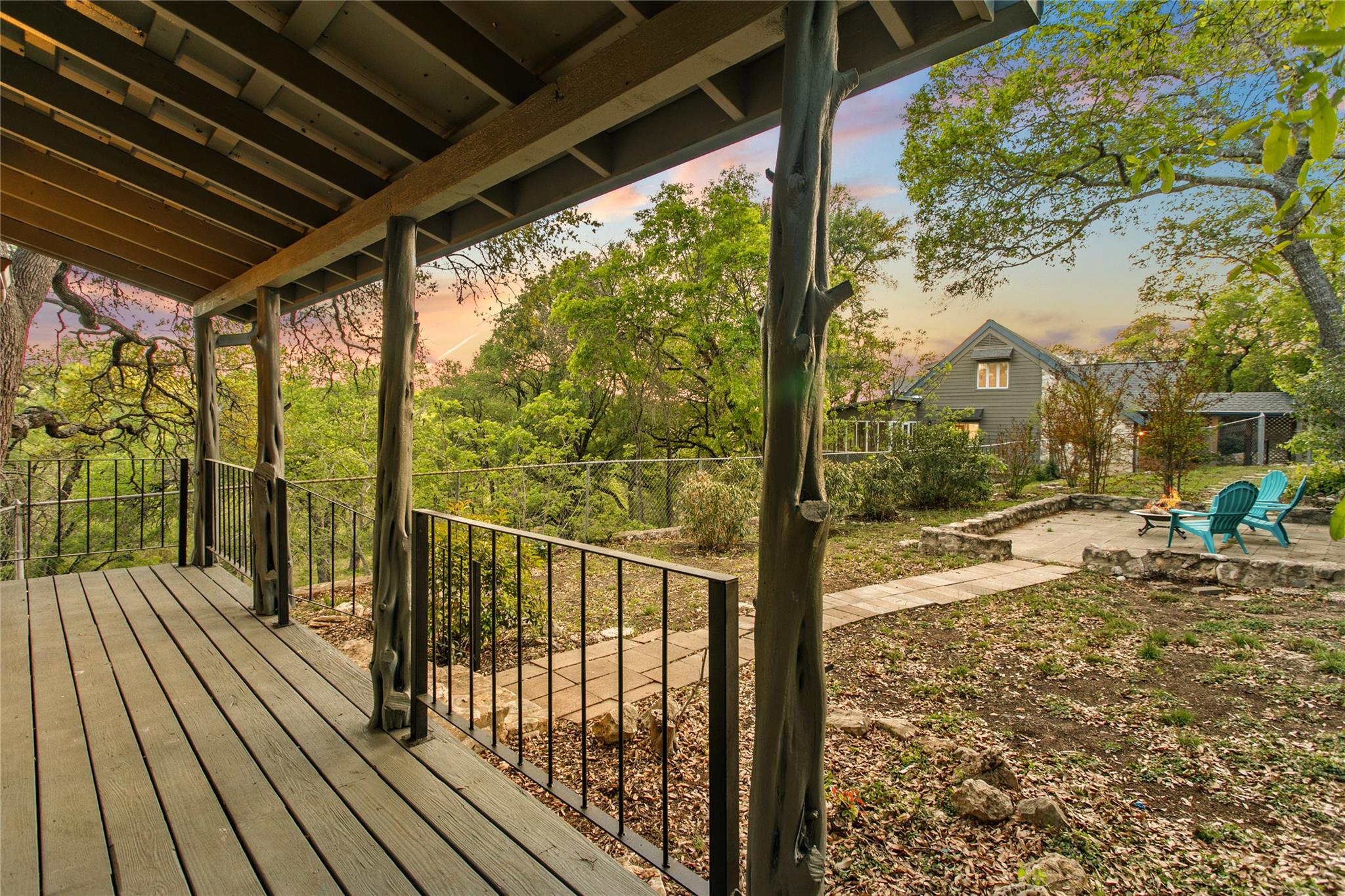 15407 Fitzhugh Pl, Dripping Springs, TX 78620