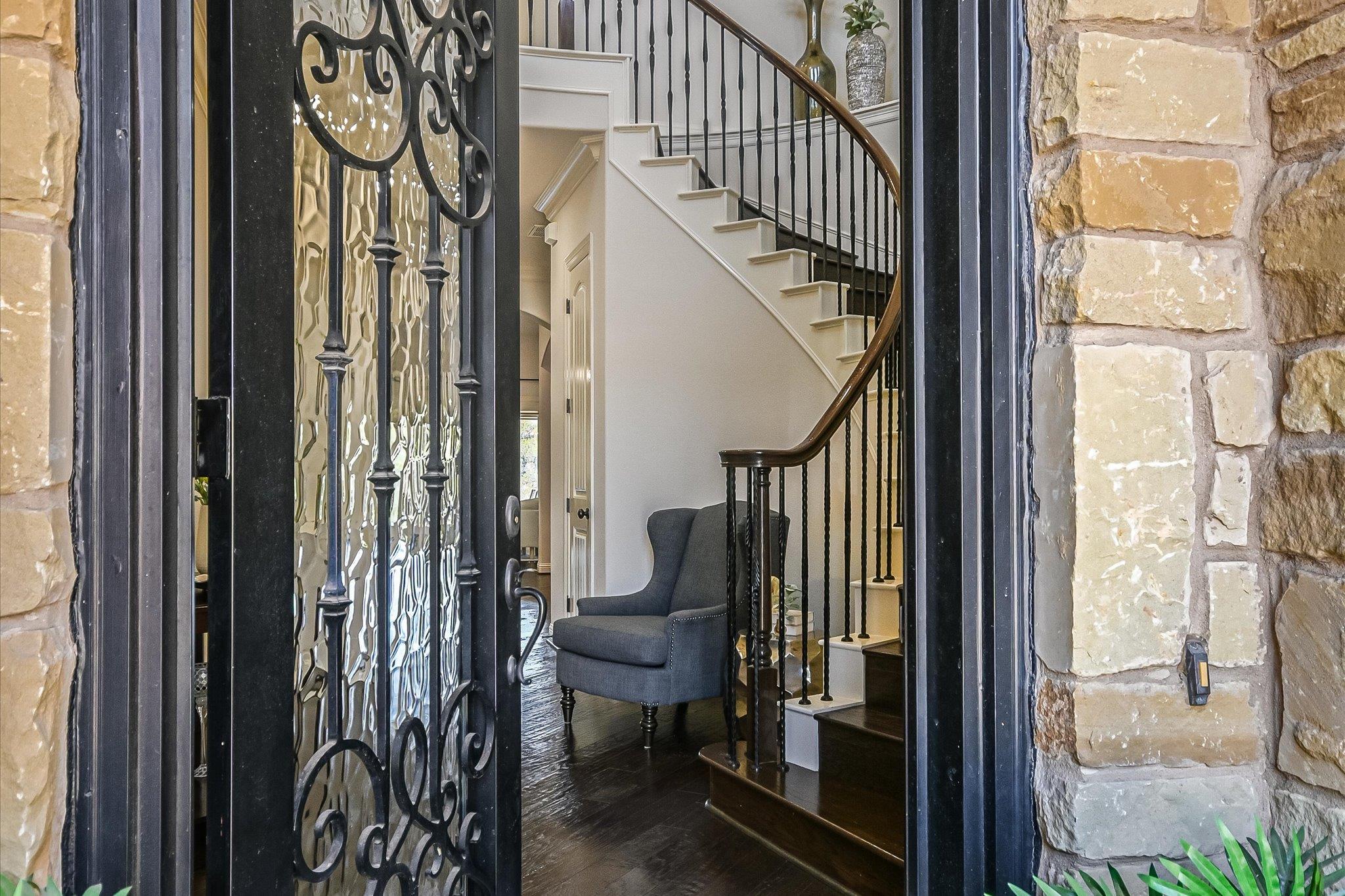 409 Rocky Coast Dr, Austin, TX 78738