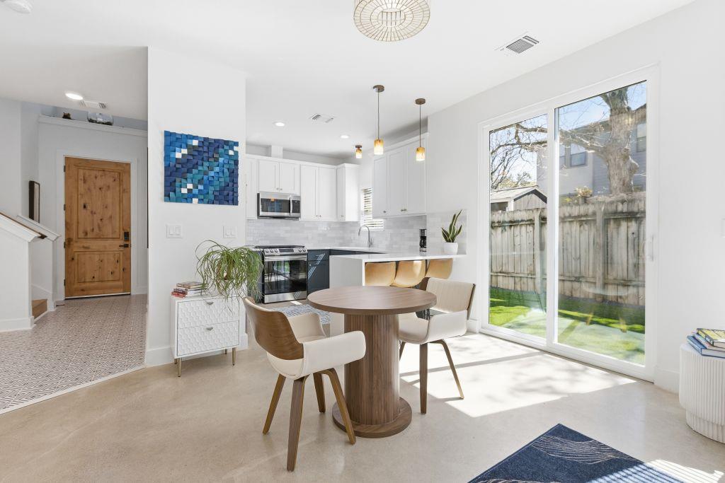 3112 Powell Cir, Austin, TX 78704