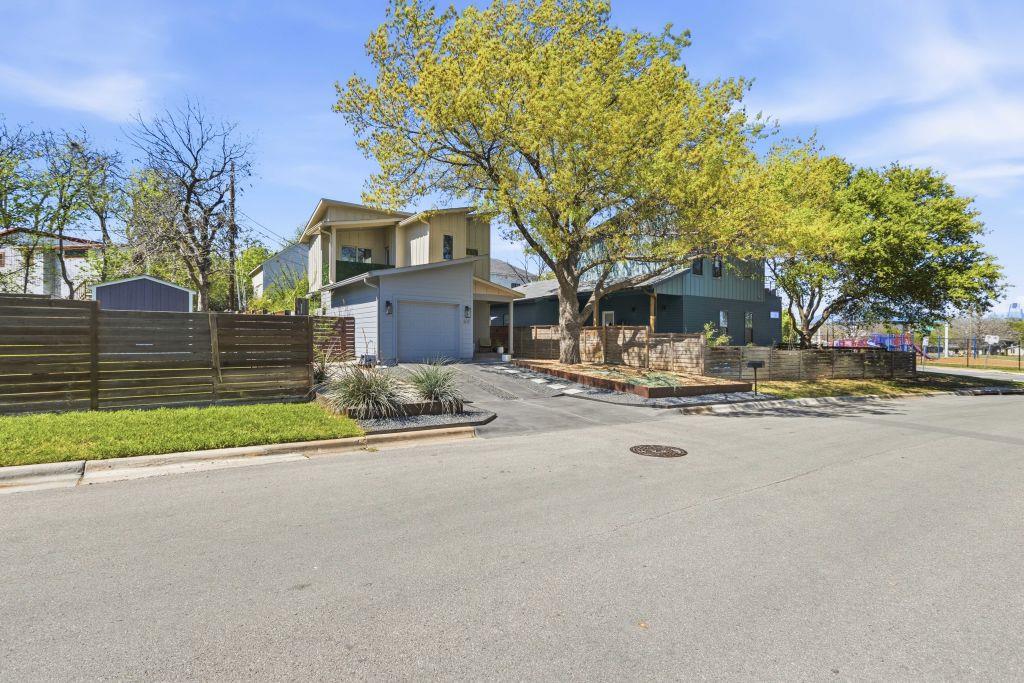 3112 Powell Cir, Austin, TX 78704