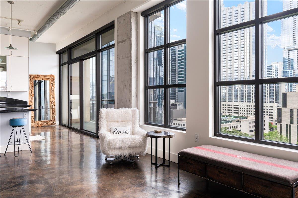 311 W 5th St # 1005, Austin, TX 78701