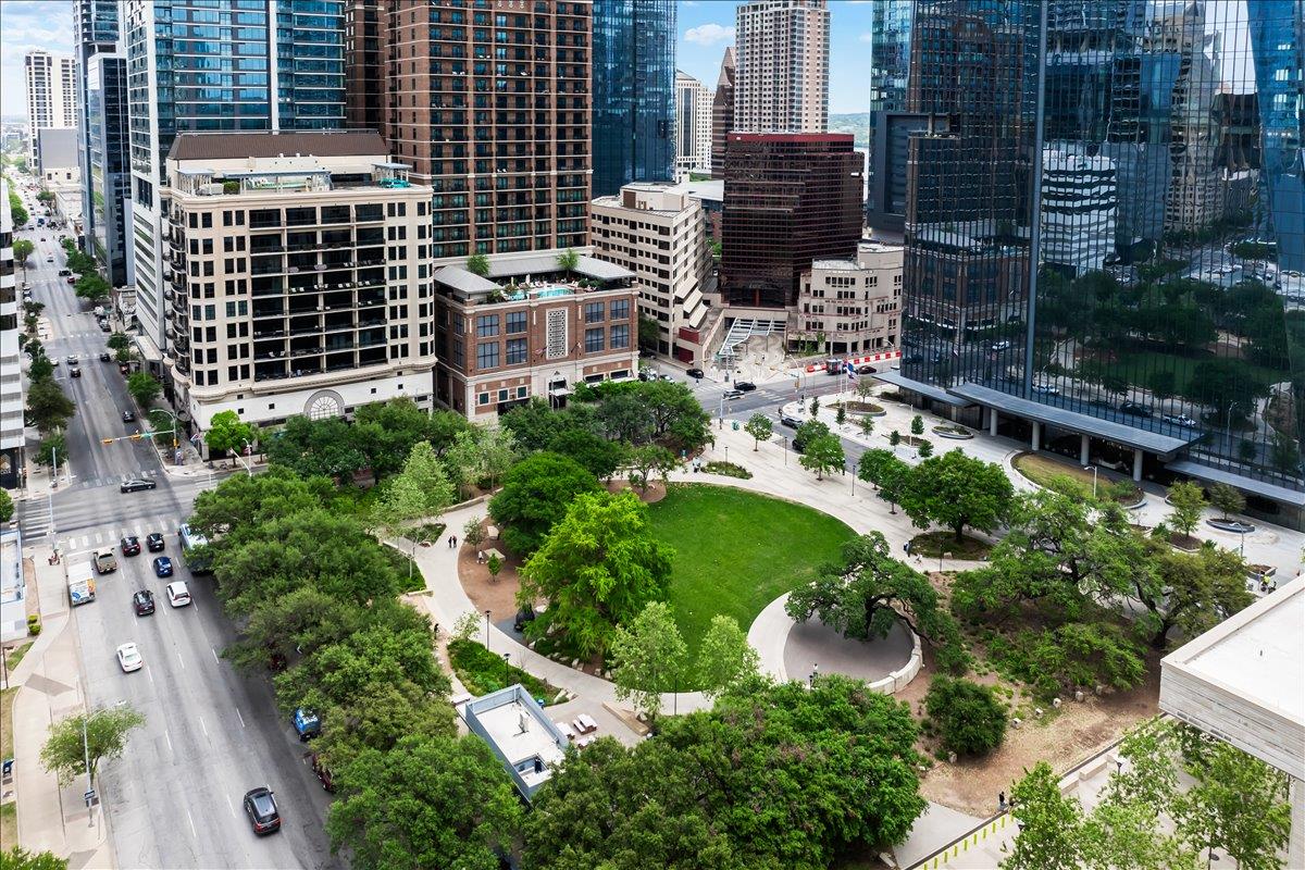 311 W 5th St # 1005, Austin, TX 78701