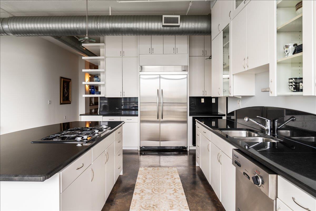 311 W 5th St # 1005, Austin, TX 78701