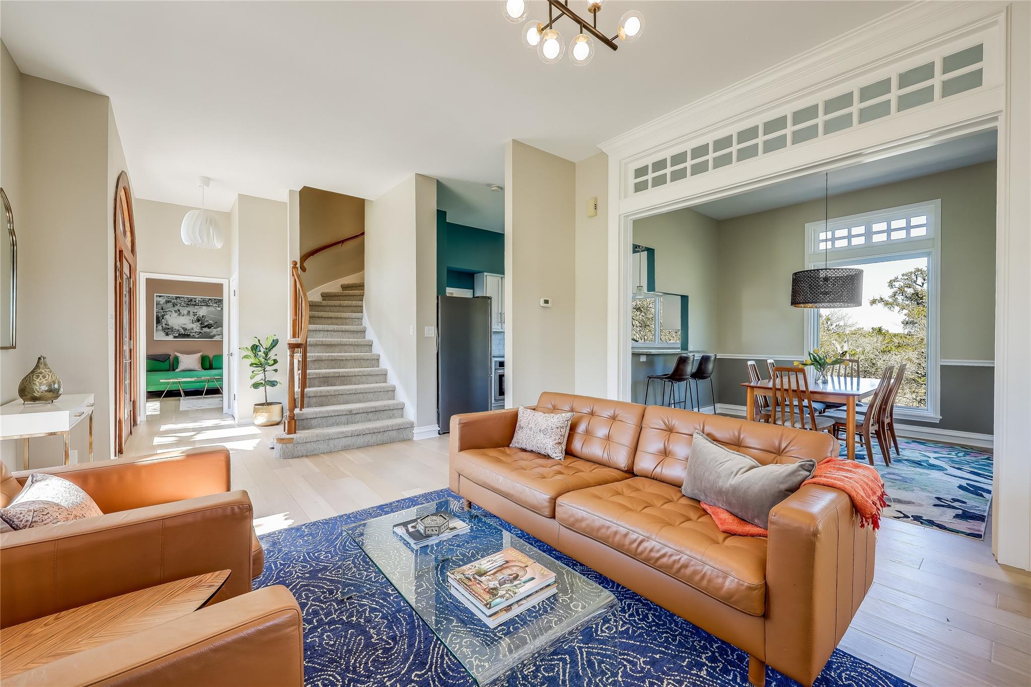 8004 Golden Oaks Ln, Austin, TX 78737