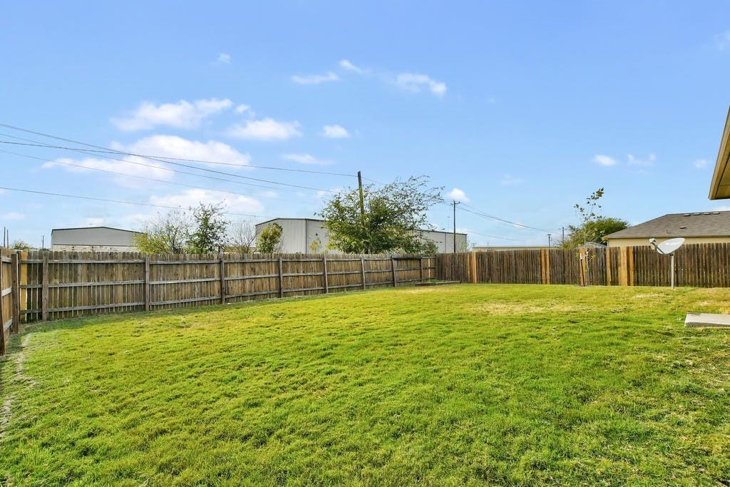 173 Rafe Ct, Kyle, TX 78640