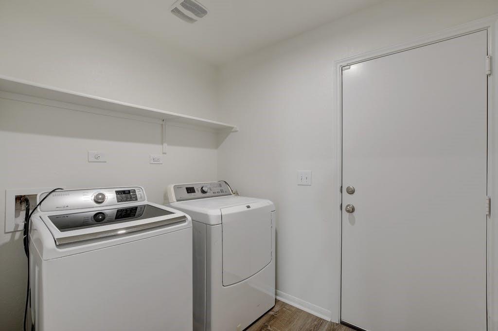 173 Rafe Ct, Kyle, TX 78640