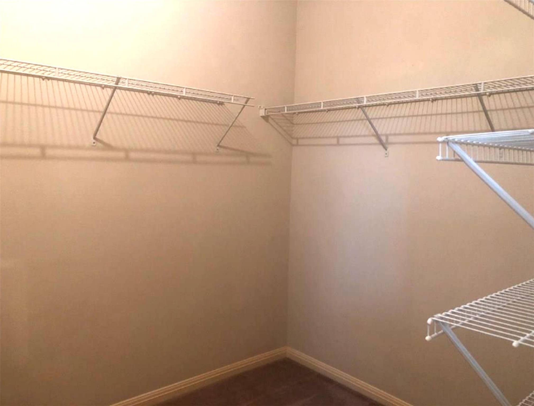 1009 Middle Brook Dr, Leander, TX 78641