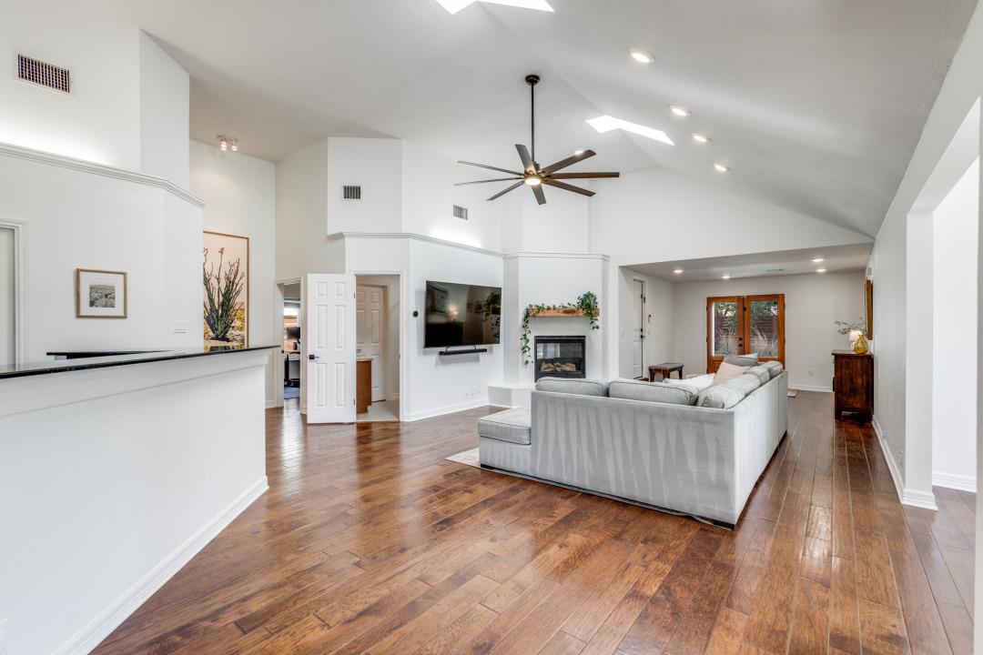 1113 Taulbee Ln, Austin, TX 78757