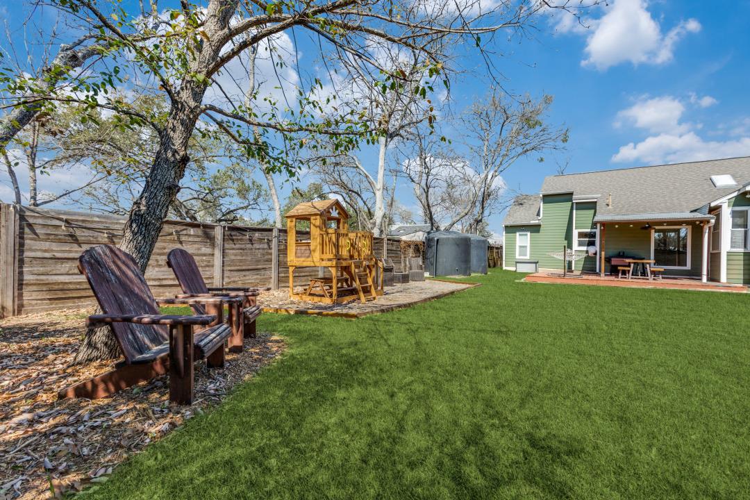 1113 Taulbee Ln, Austin, TX 78757