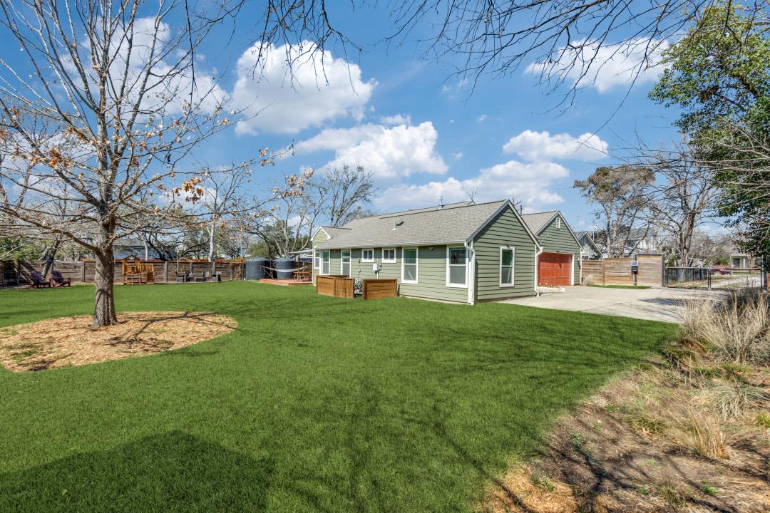 1113 Taulbee Ln, Austin, TX 78757