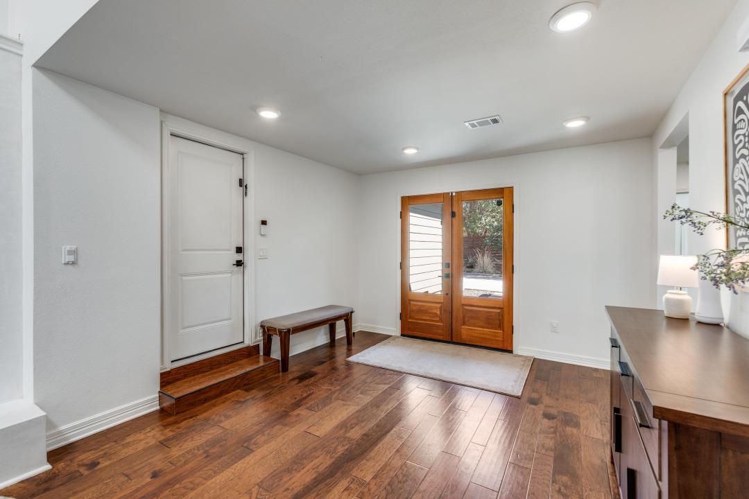 1113 Taulbee Ln, Austin, TX 78757