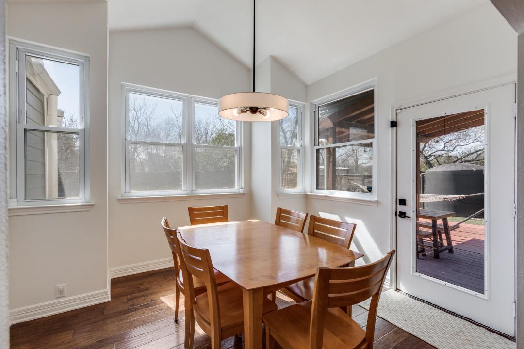 1113 Taulbee Ln, Austin, TX 78757