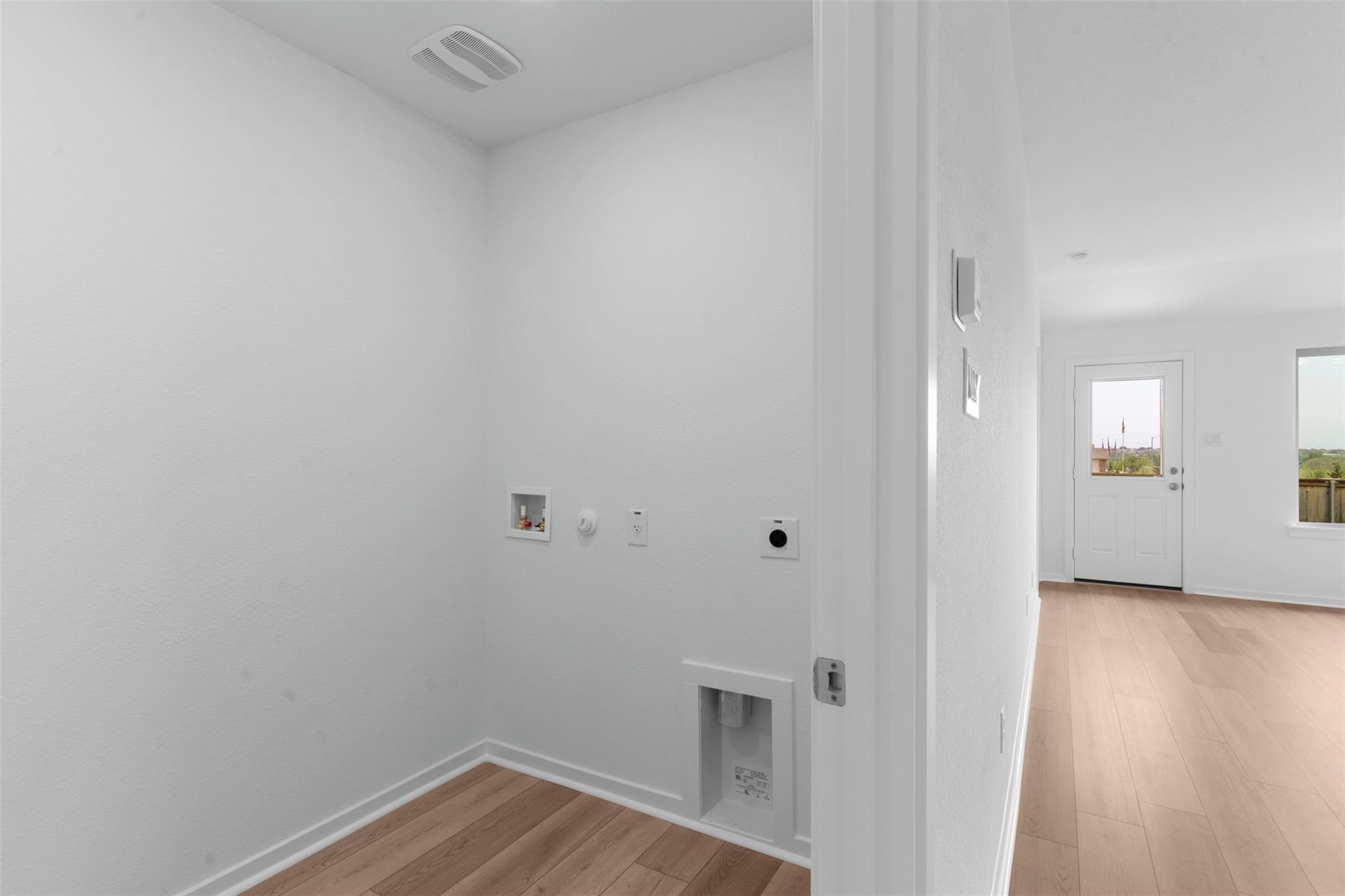 13701 Tucker Hedge Pass, Elgin, TX 78621