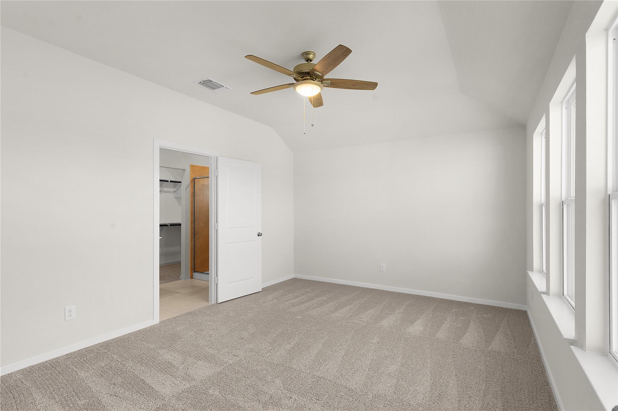 13701 Tucker Hedge Pass, Elgin, TX 78621