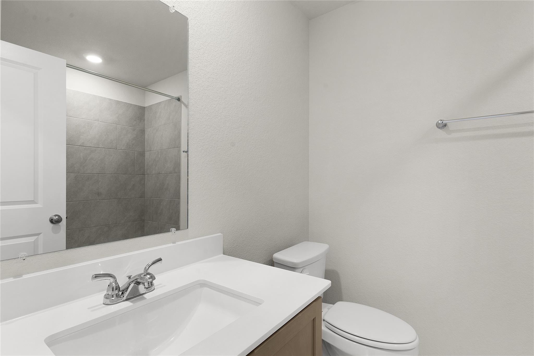 13701 Tucker Hedge Pass, Elgin, TX 78621