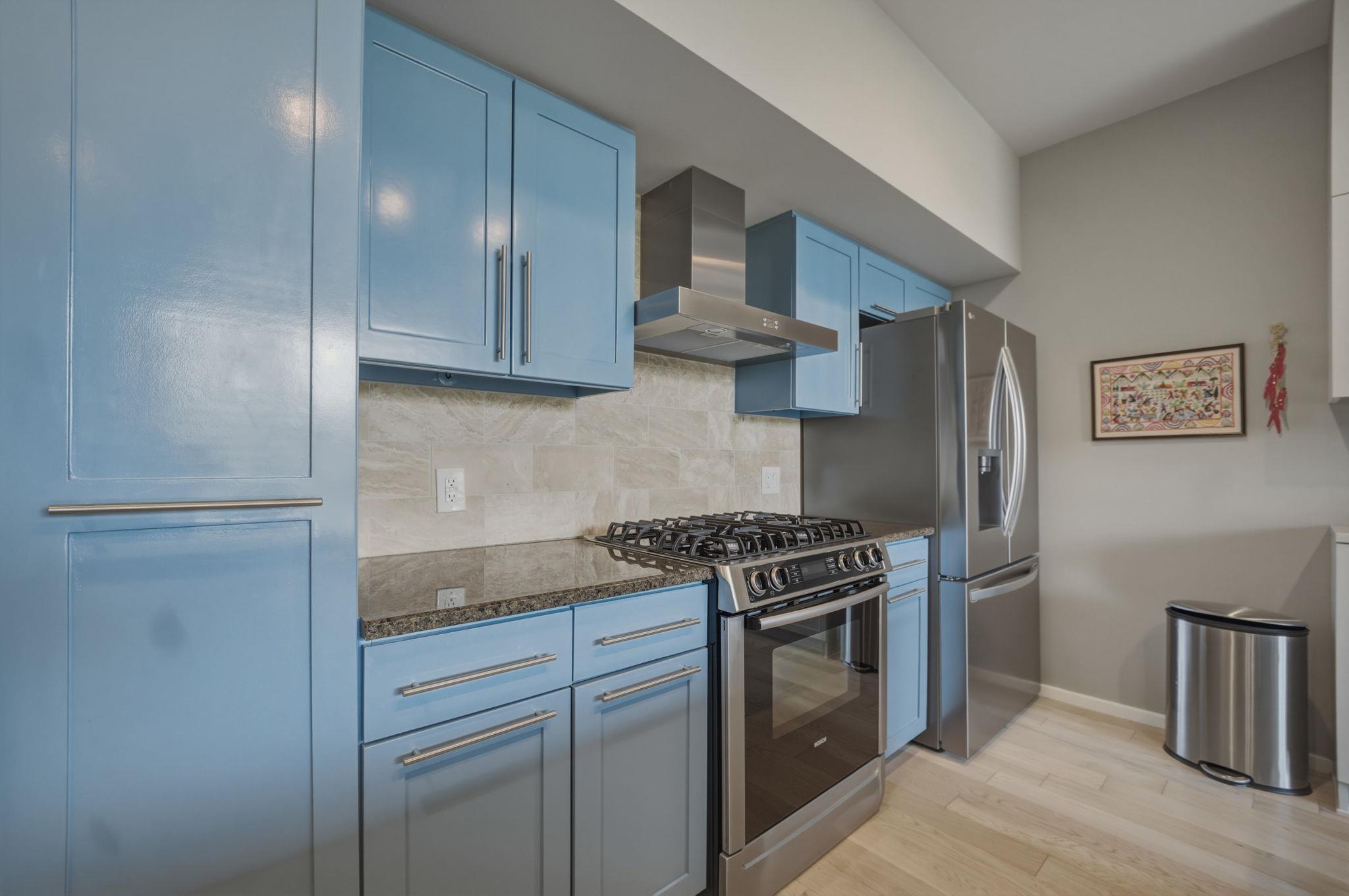 1600 Barton Springs Rd # 4305, Austin, TX 78704