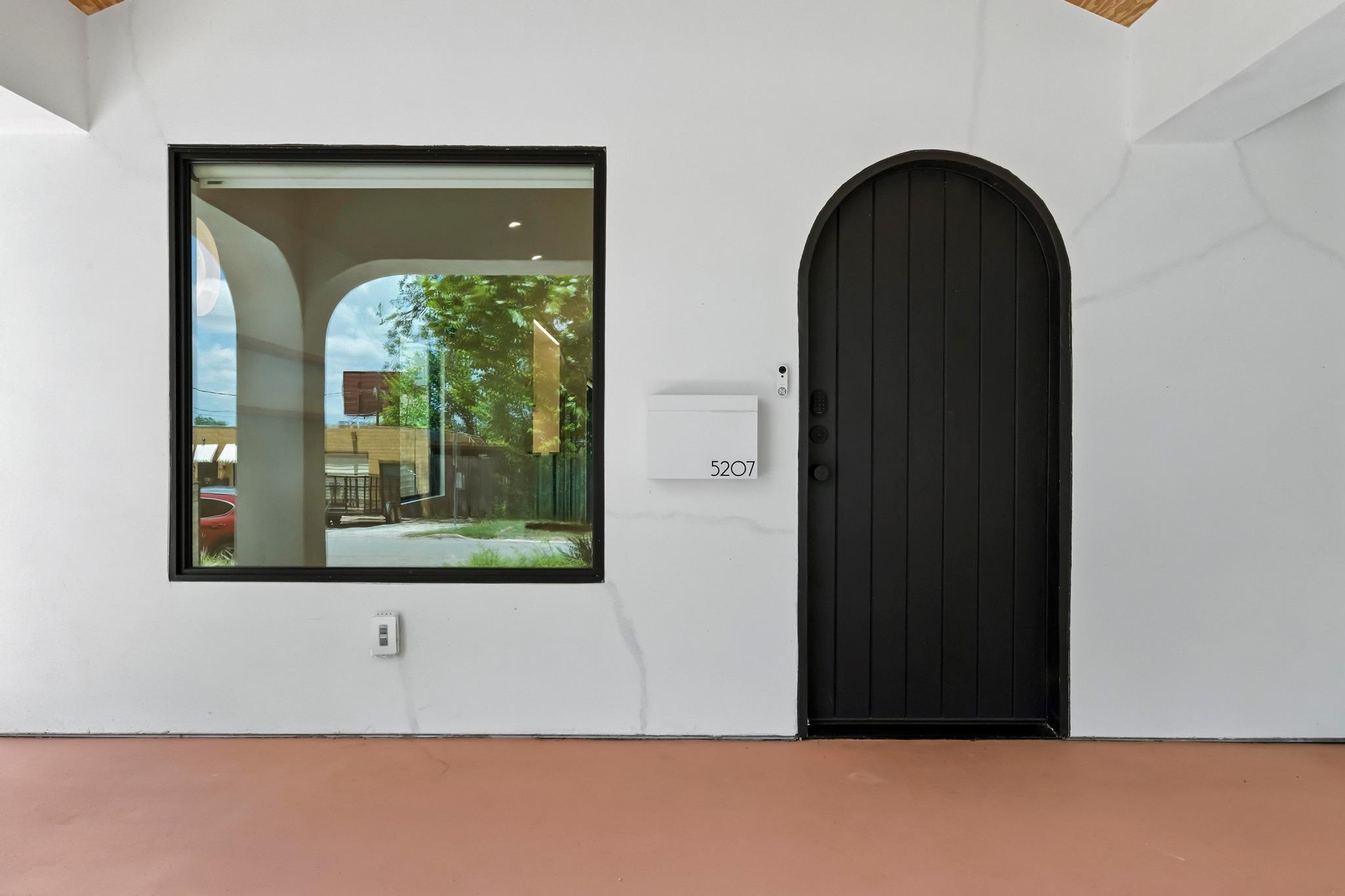 5207 Avenue F, Austin, TX 78751