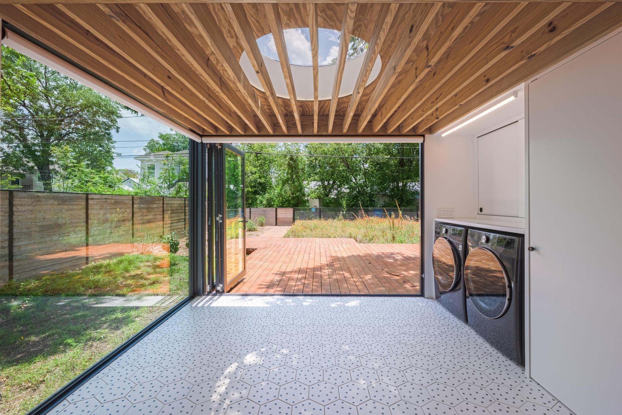 5207 Avenue F, Austin, TX 78751