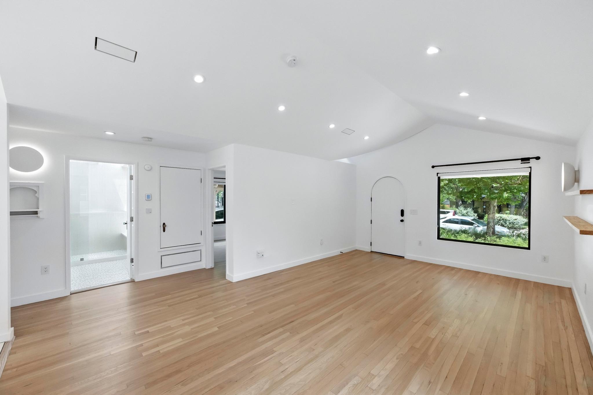 5207 Avenue F, Austin, TX 78751