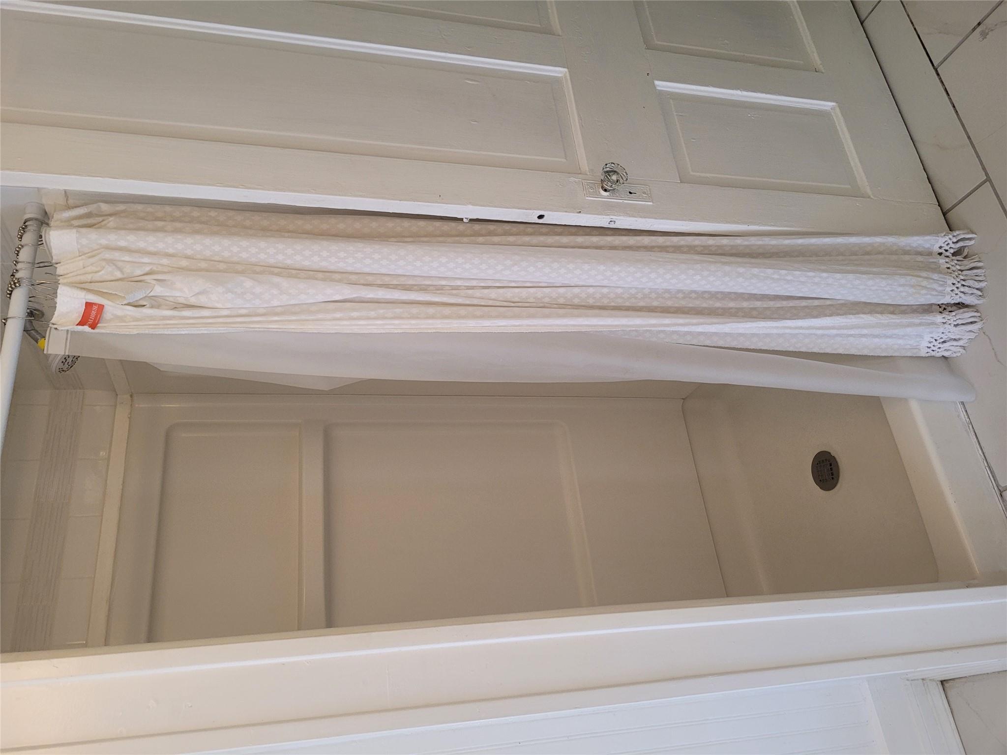 403 Fawcett St, Smithville, TX 78957