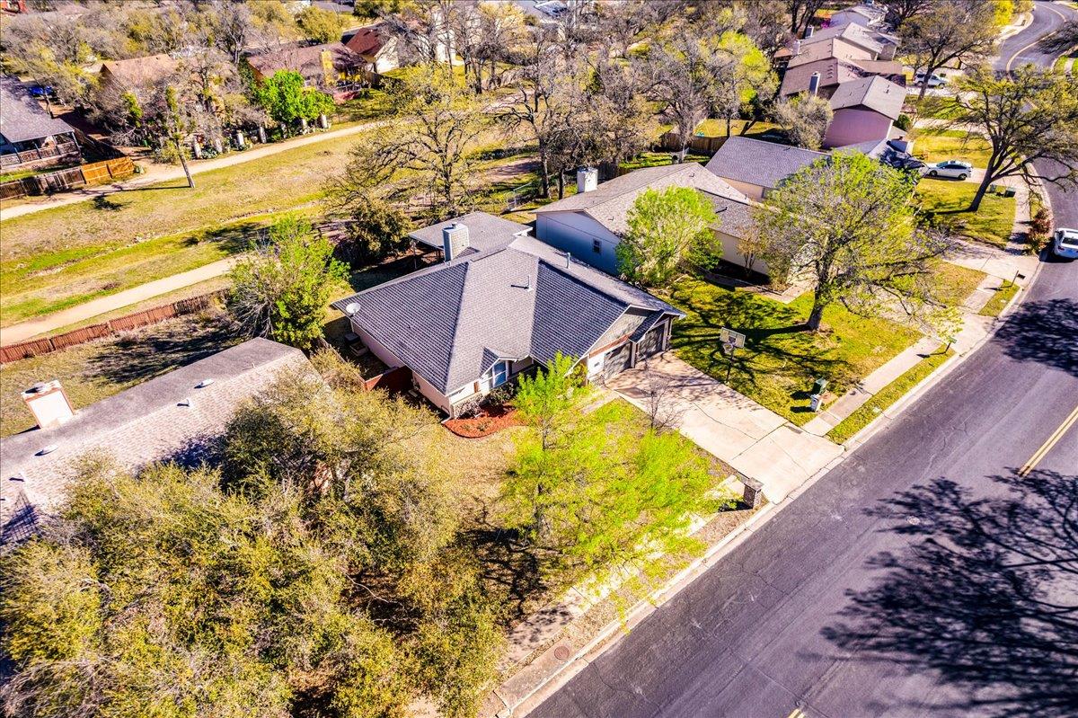 11322 Bristle Oak Trl, Austin, TX 78750