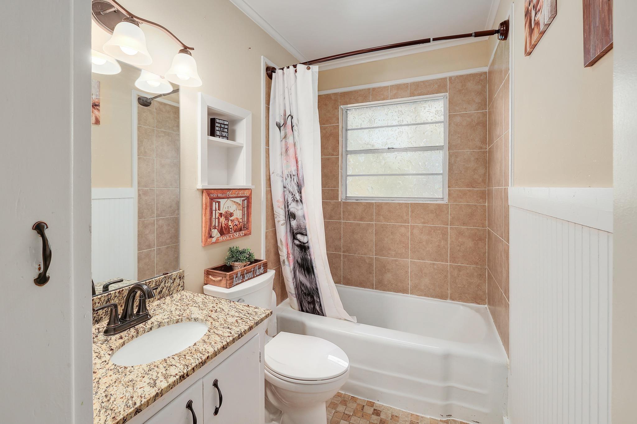 302 Vernon St, Thrall, TX 76578