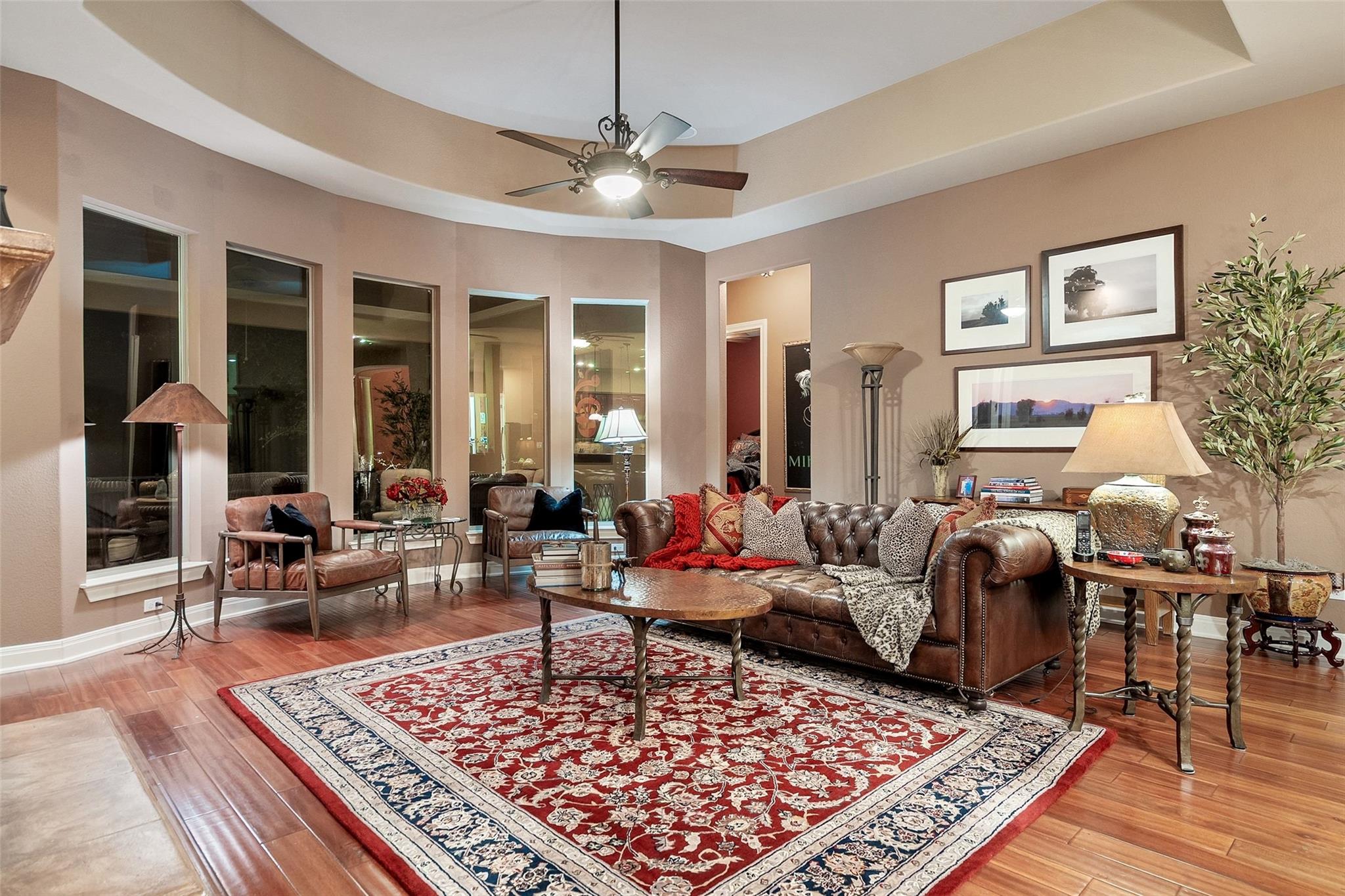 4636 Mont Blanc Dr, Bee Cave, TX 78738