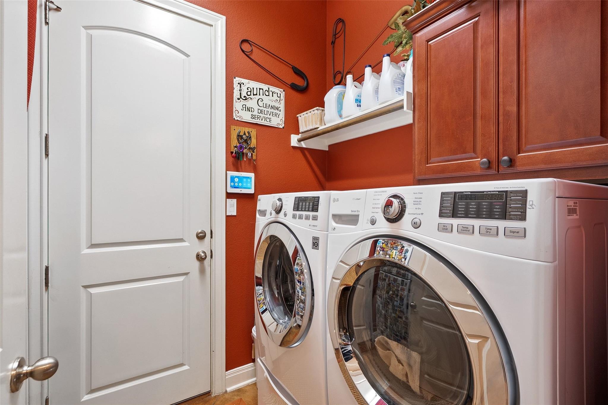 4636 Mont Blanc Dr, Bee Cave, TX 78738