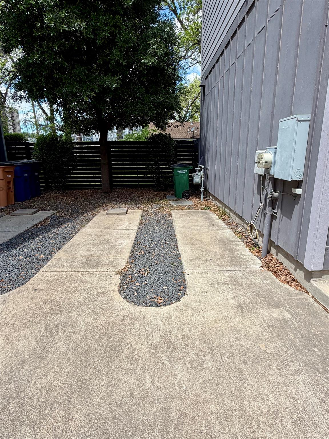 1013 Lambie St # A, Austin, TX 78702