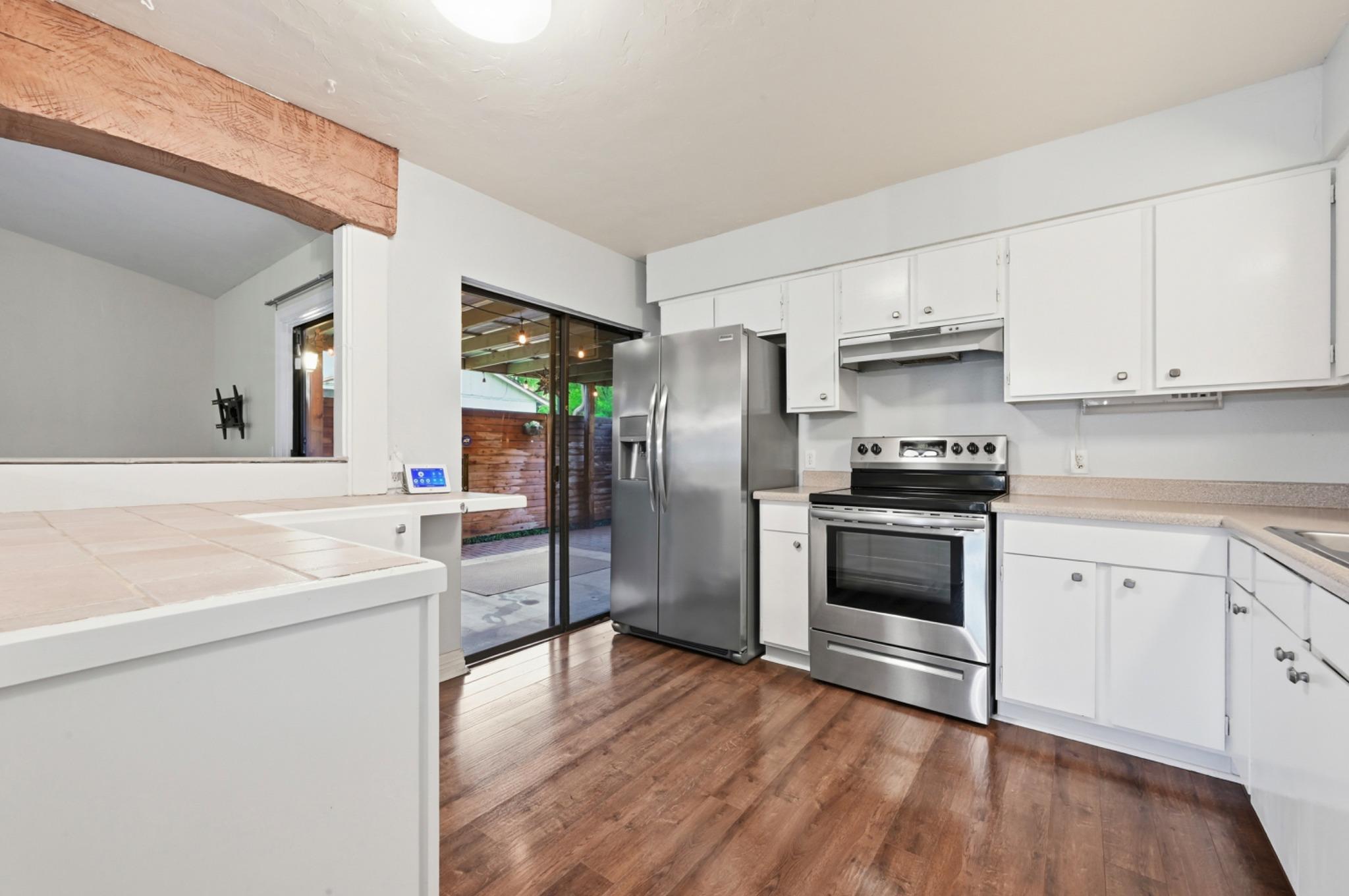 5011 Fort Clark Dr, Austin, TX 78745