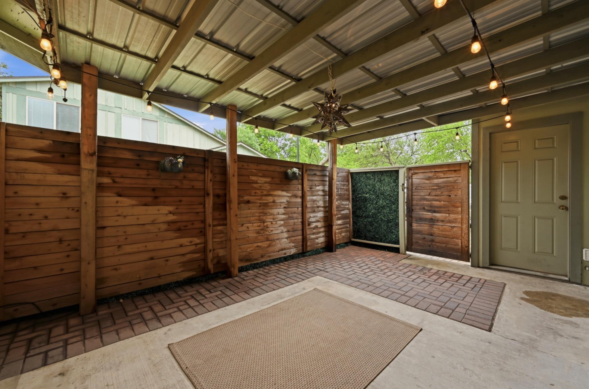 5011 Fort Clark Dr, Austin, TX 78745