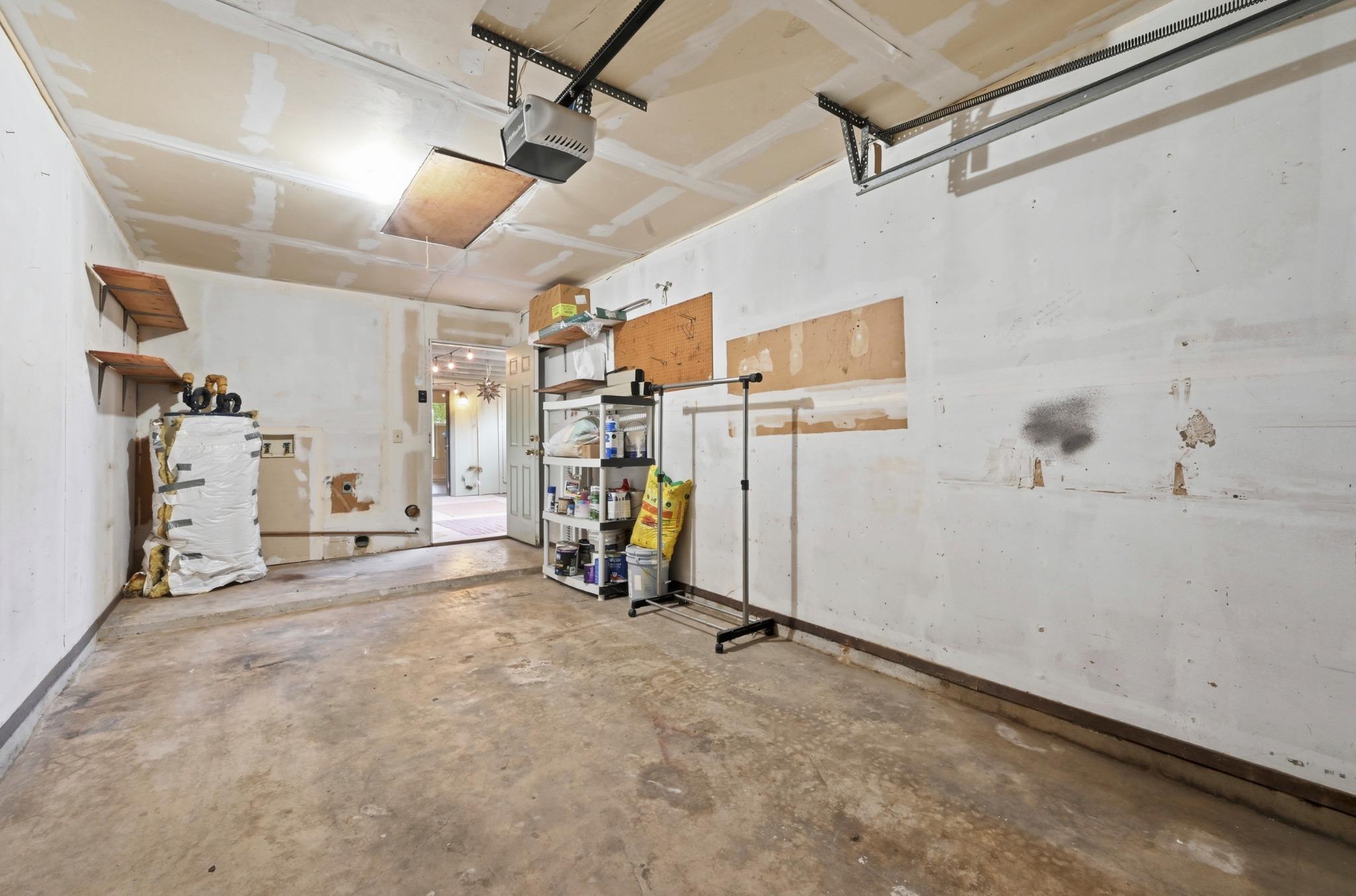 5011 Fort Clark Dr, Austin, TX 78745