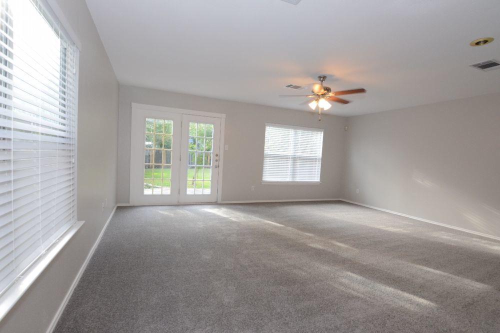 10316 Garbacz Dr, Austin, TX 78748