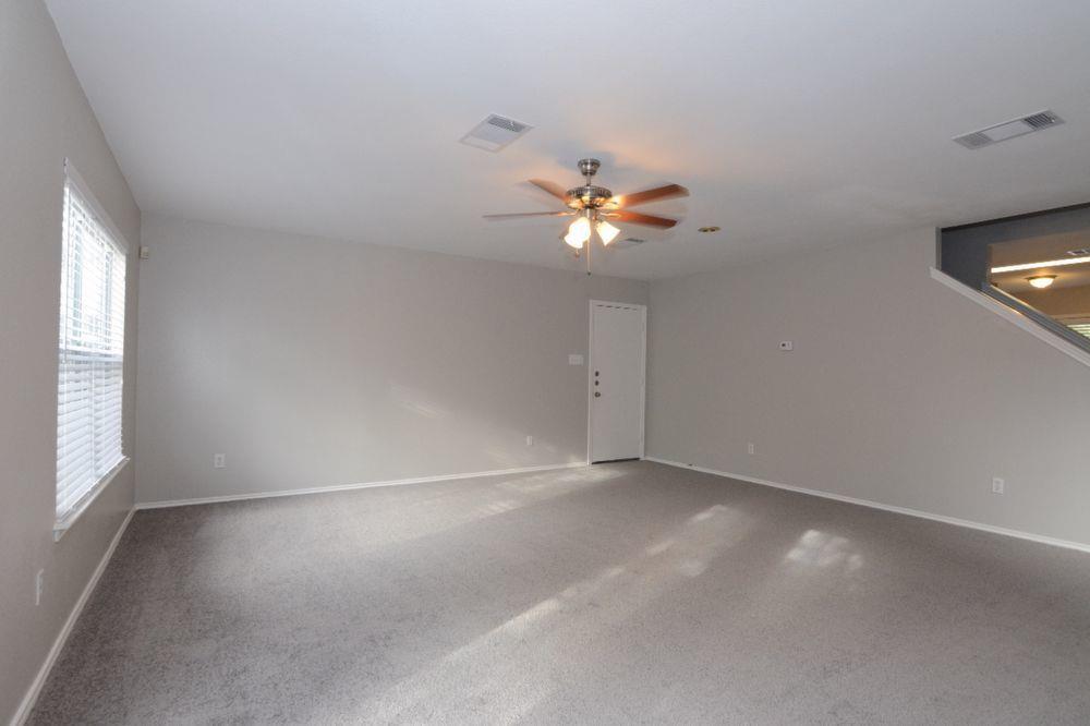 10316 Garbacz Dr, Austin, TX 78748