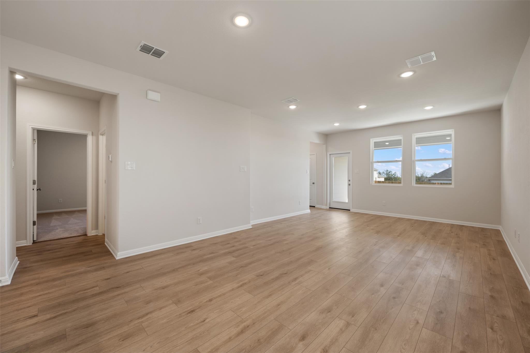 152 Jans Way, Georgetown, TX 78626