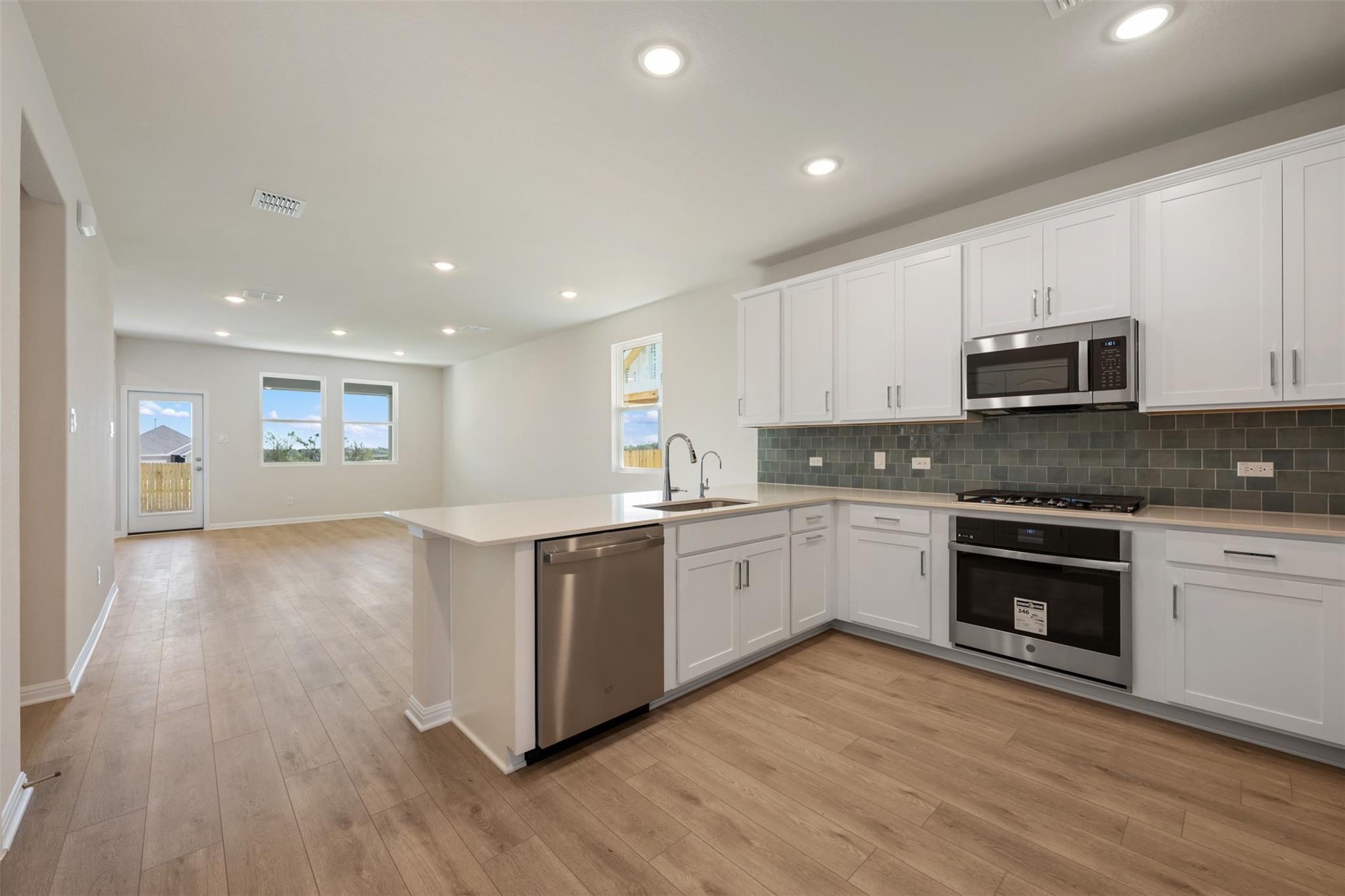 152 Jans Way, Georgetown, TX 78626