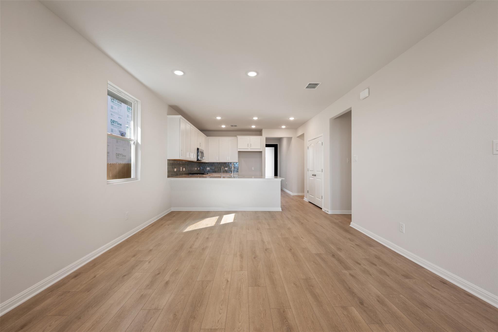 152 Jans Way, Georgetown, TX 78626